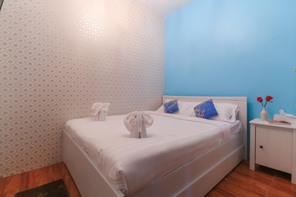 Frog House Bed & Breakfast (Adults Only) Patong Eksteriør bilde