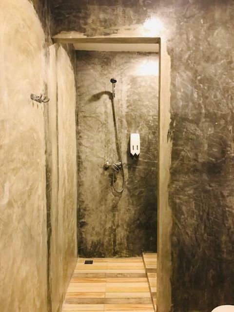 Frog House Bed & Breakfast (Adults Only) Patong Eksteriør bilde